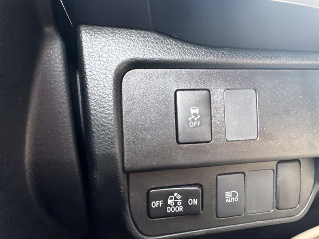 Used 2021 Toyota Tacoma SR5 w/ Technology Package AWD/4WD image 21