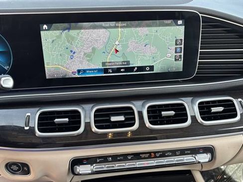 Used 2022 Mercedes-Benz GLE 350 4MATIC image 26
