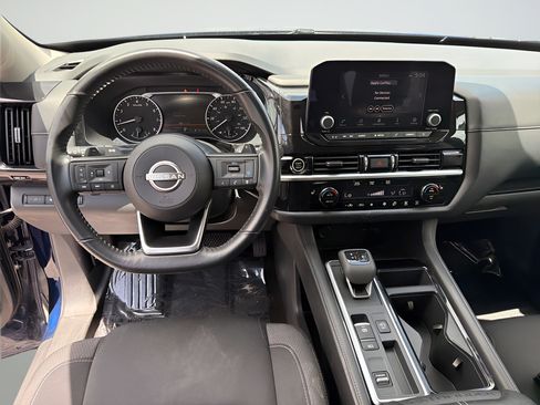 Certified 2024 Nissan Pathfinder SV FWD image 52