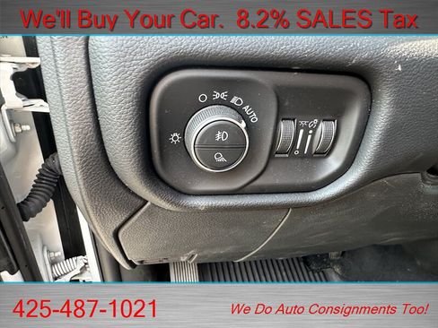 Used 2020 RAM 2500 Big Horn w/ Night Edition AWD/4WD image 29