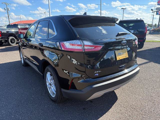 Certified 2024 Ford Edge SEL AWD/4WD image 5