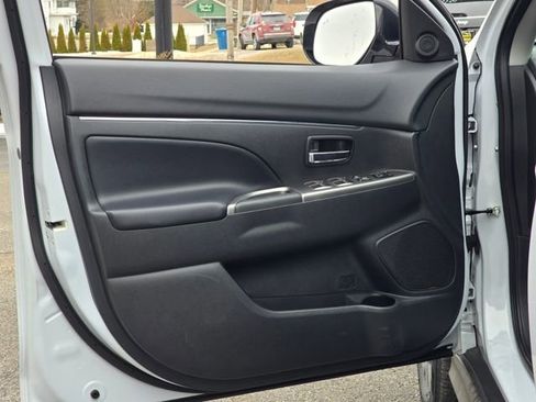 Used 2024 Mitsubishi Outlander Sport AWD image 20