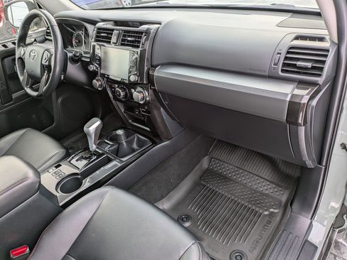 Used 2023 Toyota 4Runner TRD Off-Road Premium image 23