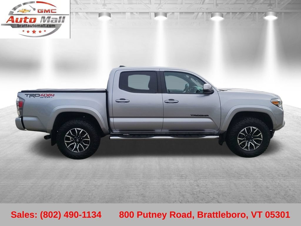 Used 2020 Toyota Tacoma TRD Sport w/ Technology Package AWD/4WD image 8