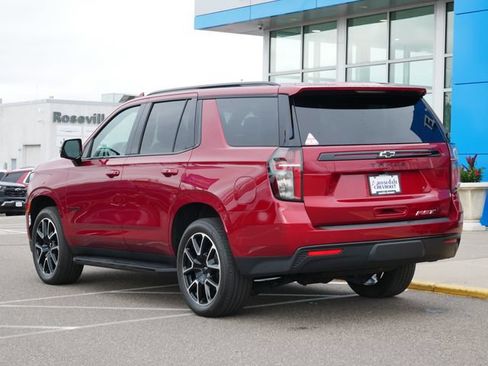 Used 2024 Chevrolet Tahoe RST w/ Luxury Package AWD/4WD image 5