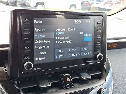 Used 2022 Toyota Corolla LE image 16