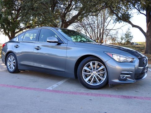 Used 2015 INFINITI Q50 Premium w/ Deluxe Touring Package image 1