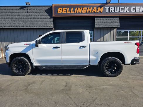 Used 2019 Chevrolet Silverado 1500 LT Trail Boss AWD/4WD image 2