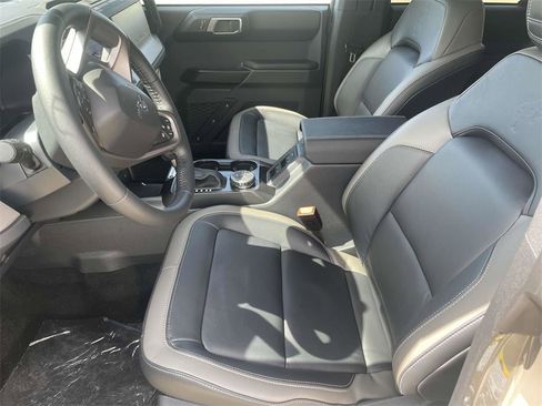 New 2025 Ford Bronco Outer Banks image 14