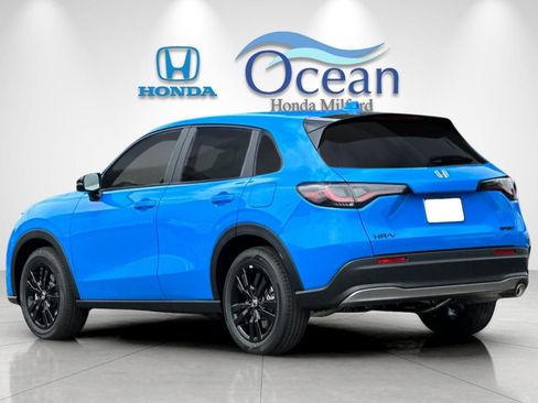 New 2026 Honda HR-V Sport image 3