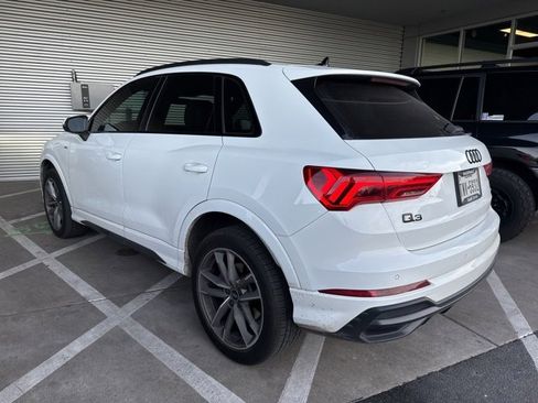 Certified 2022 Audi Q3 2.0T Premium Plus w/ Premium Plus Package image 2