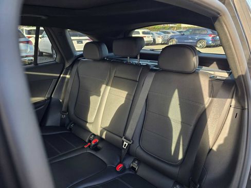New 2026 Mercedes-Benz GLC 300 image 19