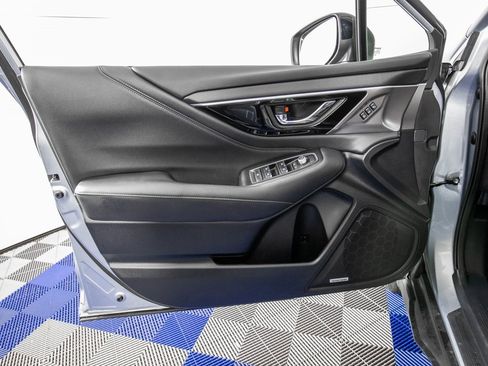 Used 2024 Subaru Outback Limited image 12