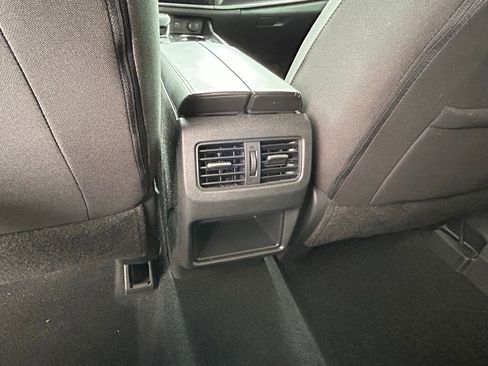 Certified 2021 Nissan Rogue S FWD image 46