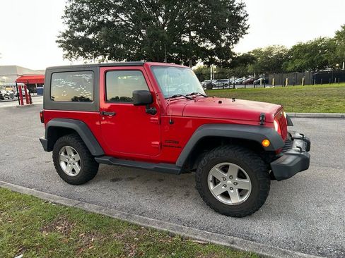 Used 2014 Jeep Wrangler Sport image 7
