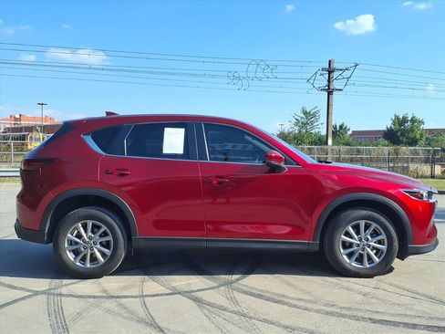 Used 2022 MAZDA CX-5 AWD 2.5 S w/ Preferred Package image 2