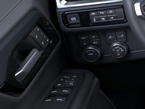 New 2026 GMC Yukon Denali AWD/4WD image 23