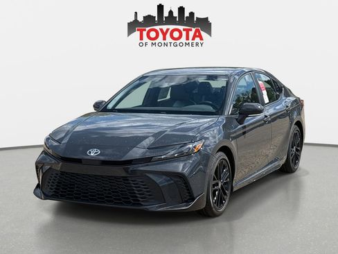 New 2026 Toyota Camry SE image 7