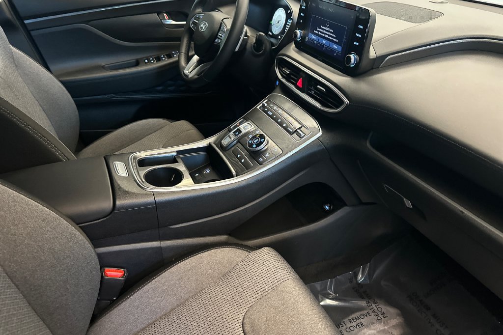 Used 2022 Hyundai Santa Fe SEL Convenience AWD/4WD image 16