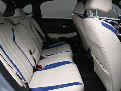Certified 2025 Acura ADX A-Spec AWD/4WD image 18