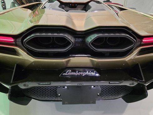 Used 2024 Lamborghini Revuelto AWD/4WD image 99