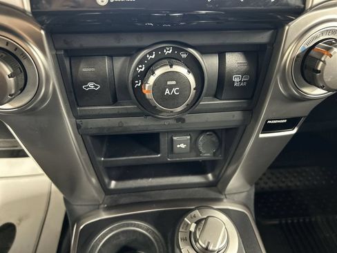 Used 2023 Toyota 4Runner TRD Sport w/ Technology Package AWD/4WD image 17