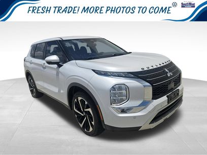 Used 2023 Mitsubishi Outlander SE