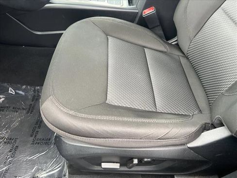 Used 2022 Ford Explorer XLT image 10