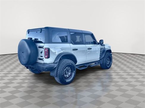 Used 2022 Ford Bronco Everglades image 8