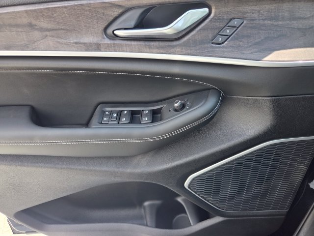 New 2027 Jeep Grand Cherokee Limited AWD/4WD image 29