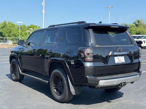 Used 2023 Toyota 4Runner TRD Off-Road Premium AWD/4WD image 8