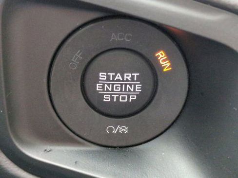 Used 2025 Jeep Wrangler Unlimited Rubicon 4xe w/ Convenience Group AWD/4WD image 27
