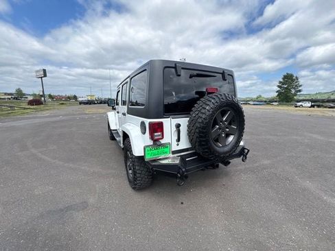 Used 2016 Jeep Wrangler Unlimited Sport AWD/4WD image 9