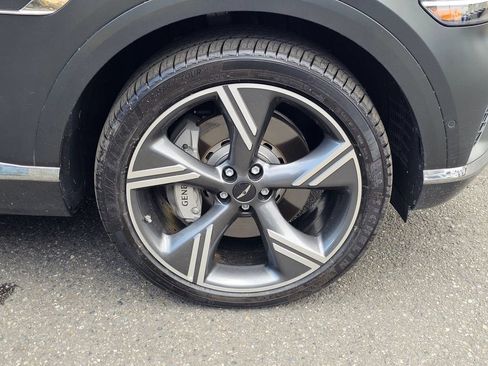 Certified 2025 Genesis GV80 3.5T Prestige AWD/4WD image 31