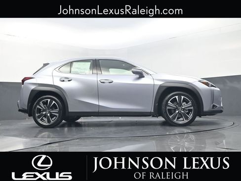 New 2026 Lexus UX 300h FWD image 21