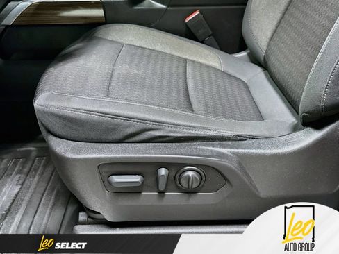 Used 2022 Chevrolet Silverado 2500 LT w/ Convenience Package AWD/4WD image 20