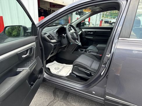 Used 2018 Honda CR-V LX image 12