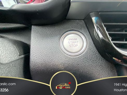 Used 2019 Kia Optima S FWD image 7
