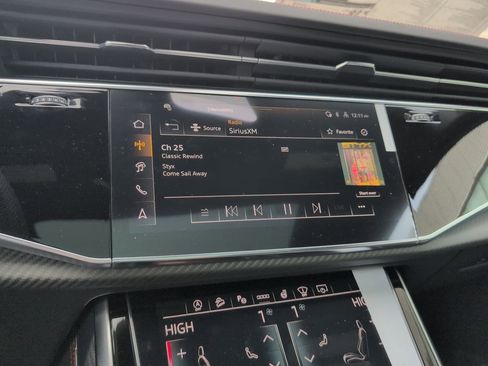 New 2026 Audi Q8 Prestige image 4