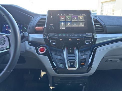 Used 2024 Honda Odyssey Touring image 40