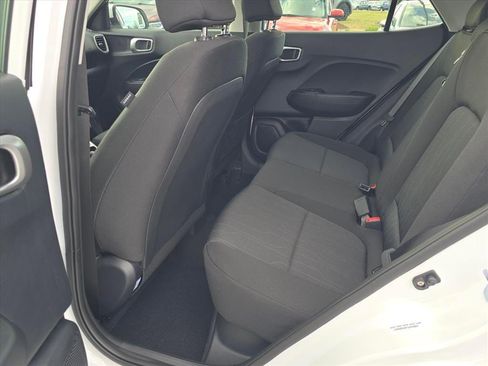 New 2026 Hyundai Venue SE image 12