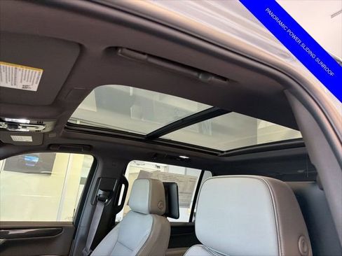 New 2026 GMC Yukon XL Elevation w/ Elevation Premium Package AWD/4WD image 5