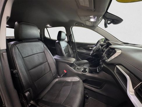 Used 2020 GMC Terrain SLT image 15