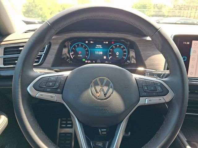 New 2025 Volkswagen Atlas SEL Premium R-Line AWD/4WD image 14