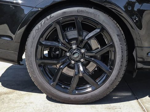Used 2022 Land Rover Range Rover Sport SVR AWD/4WD image 8