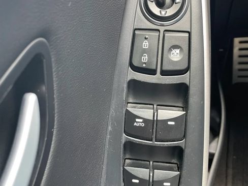 Used 2016 Hyundai Elantra GT w/ Option Group 03 FWD image 32