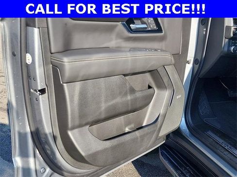 New 2026 GMC Yukon XL Elevation image 11