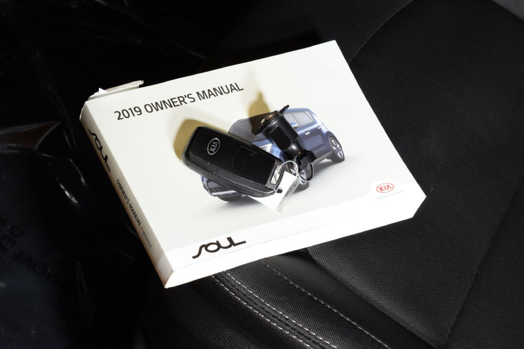 Used 2019 Kia Soul FWD image 39