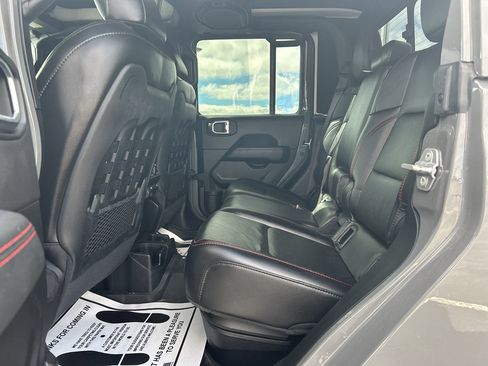 Used 2020 Jeep Gladiator Rubicon image 10