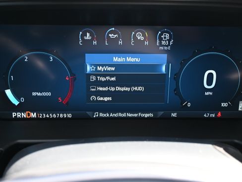 New 2026 Ford F250 Platinum w/ Tremor Off-Road Package AWD/4WD image 19